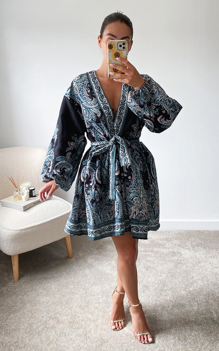 Chrishell Oversized Sleeve Belted Printed Mini Dress Thumbnail Chrishell Oversized Sleeve Belted Printed Mini Dress Thumbnail