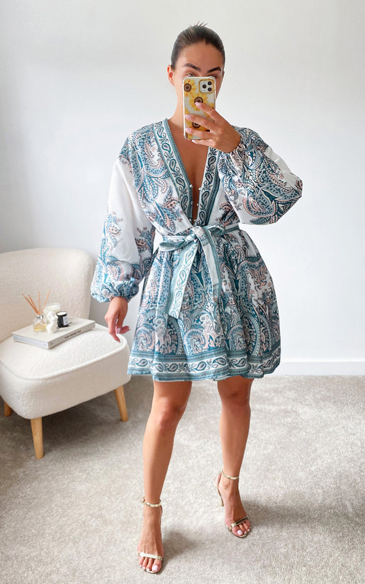 Chrishell Oversized Sleeve Belted Printed Mini Dress Chrishell Oversized Sleeve Belted Printed Mini Dress