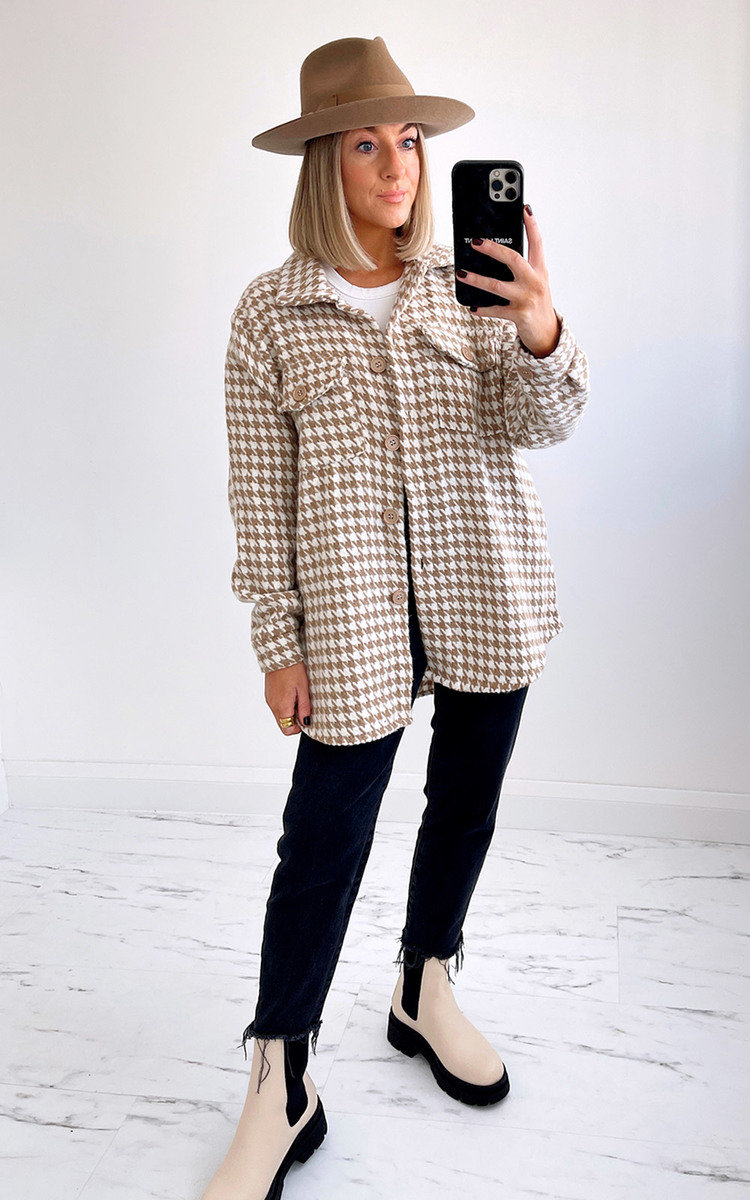 Cindy Dogtooth Button Down Shacket Thumbnail