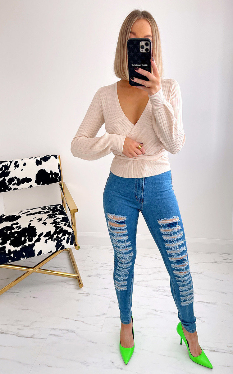 Clara Distressed High Waisted Jeans