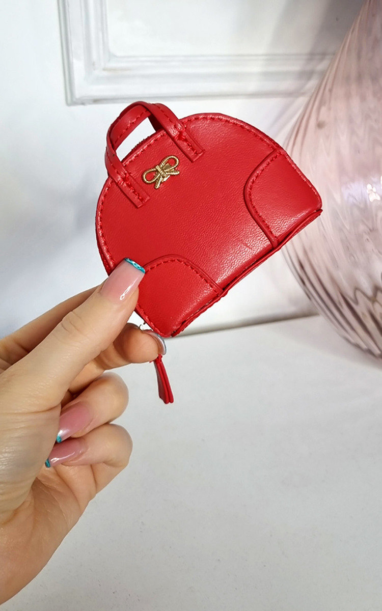 Daisy Faux Leather Zip Purse with Metal Detail Thumbnail Daisy Faux Leather Zip Purse with Metal Detail Thumbnail