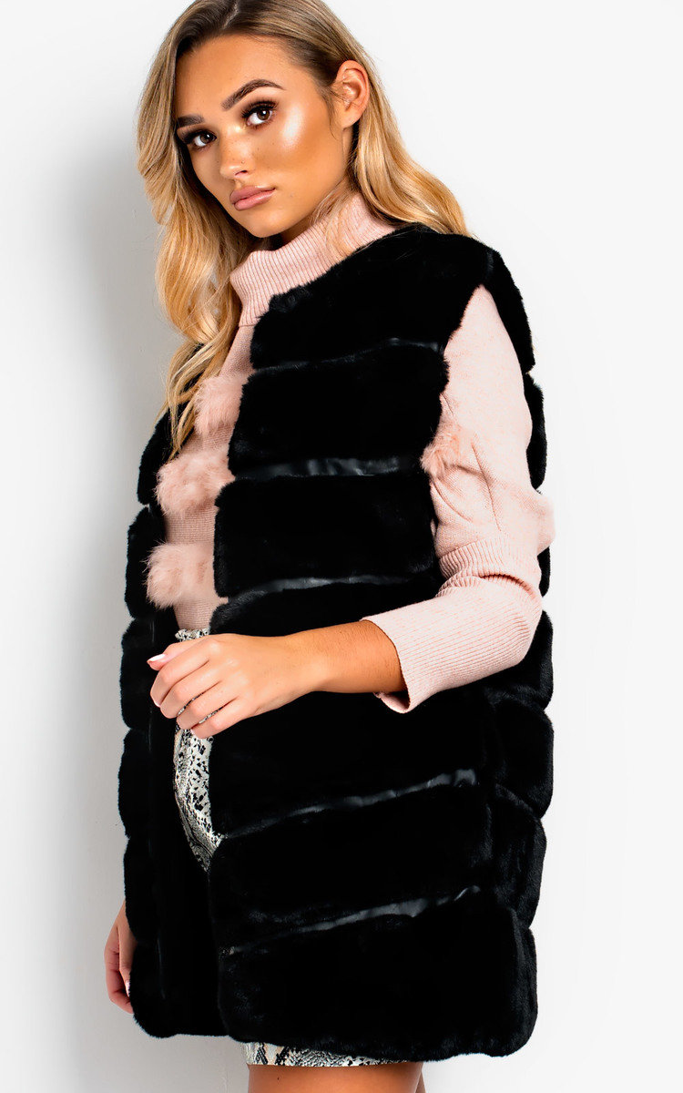 Dalliah Faux Fur Waistcoat in Black ikrush