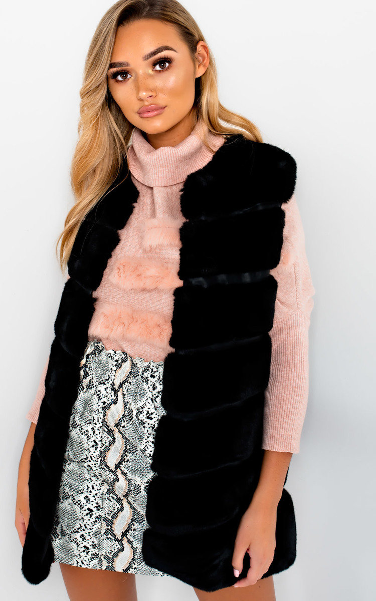 Dalliah Faux Fur Waistcoat in Black ikrush