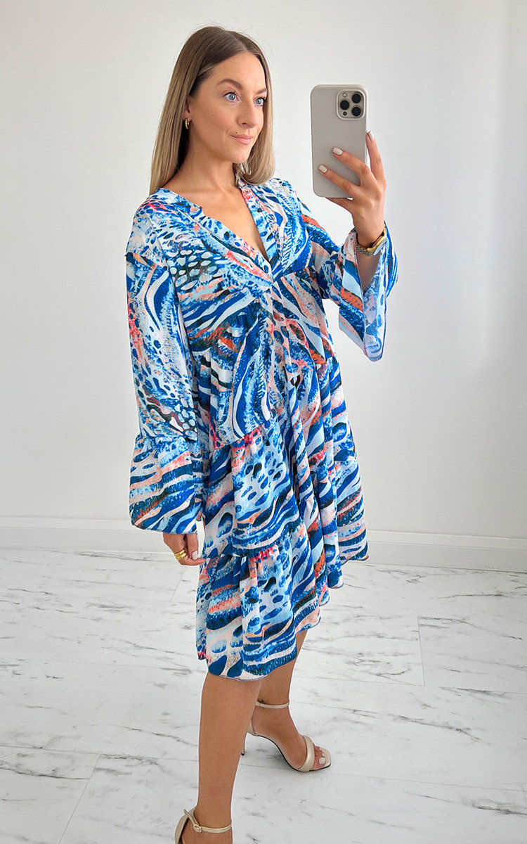 Elysia Tiered Midi Dress Thumbnail Elysia Tiered Midi Dress Thumbnail