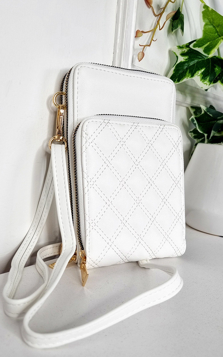 Emma Faux Leather Quilted Bag with Zip Detail Emma Faux Leather Quilted Bag with Zip Detail