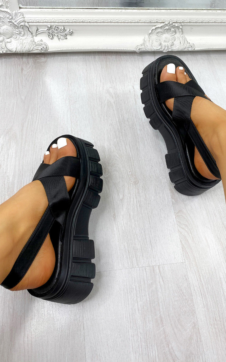 Farah Chunky Sandals Thumbnail