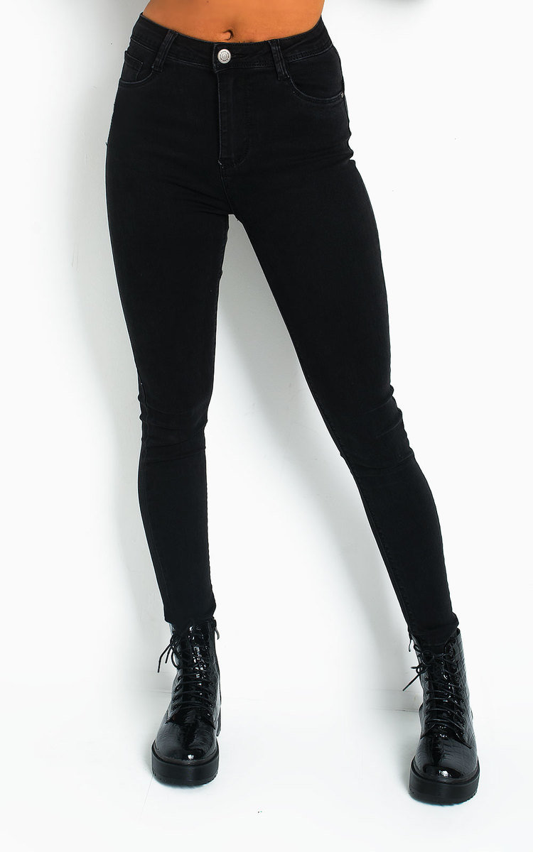 Gail Skinny Jeans Thumbnail Gail Skinny Jeans Thumbnail