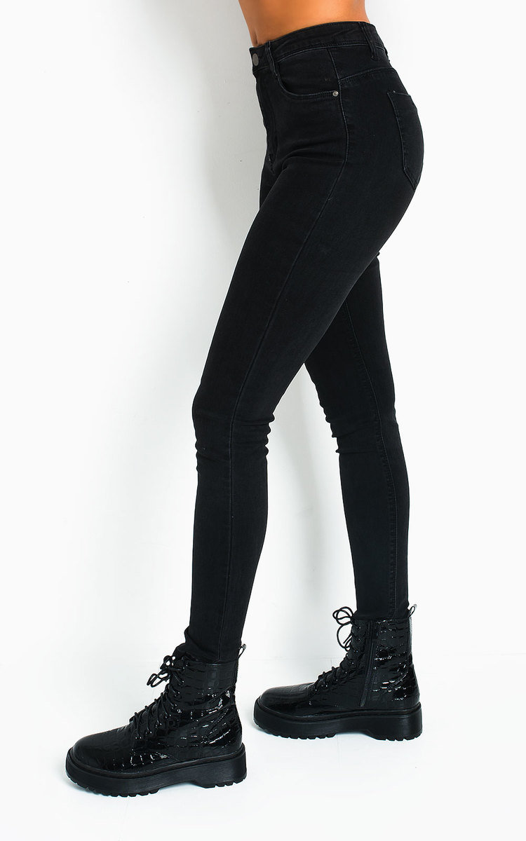 Gail Skinny Jeans Thumbnail Gail Skinny Jeans Thumbnail