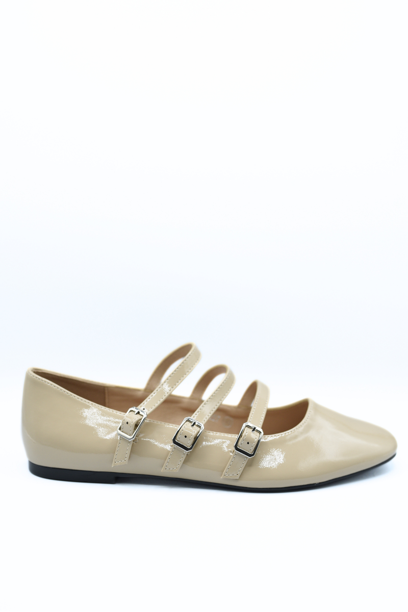 Gwen Strappy Buckle Detail Flat Shoes Thumbnail Gwen Strappy Buckle Detail Flat Shoes Thumbnail