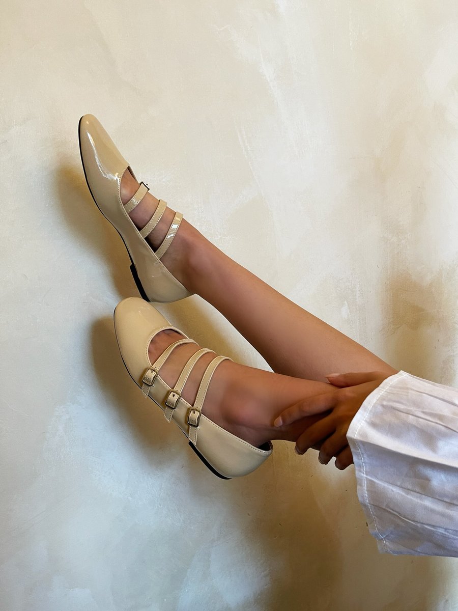 Gwen Strappy Buckle Detail Flat Shoes Thumbnail Gwen Strappy Buckle Detail Flat Shoes Thumbnail