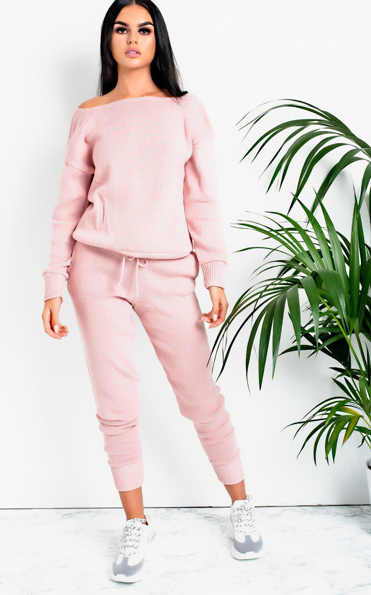 Hallie Knitted Lounge Co-ord Thumbnail Hallie Knitted Lounge Co-ord Thumbnail