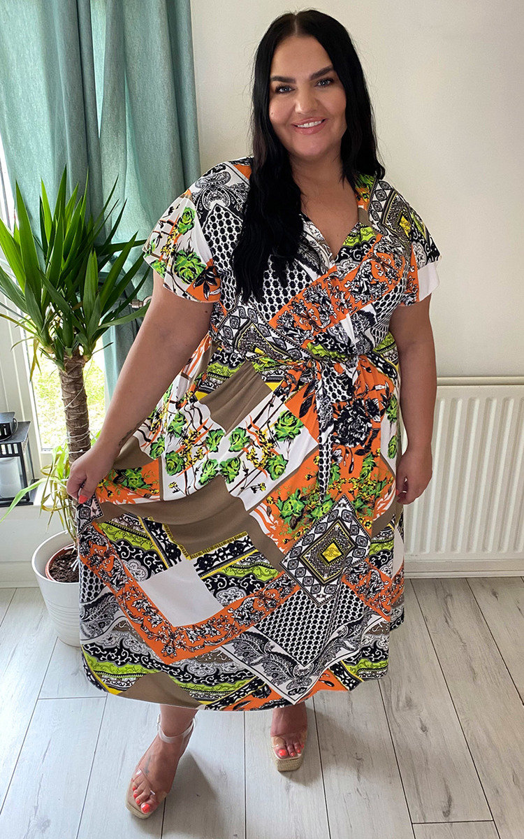 Hattie Plus Size Printed Dress with Belt Detail Thumbnail Hattie Plus Size Printed Dress with Belt Detail Thumbnail