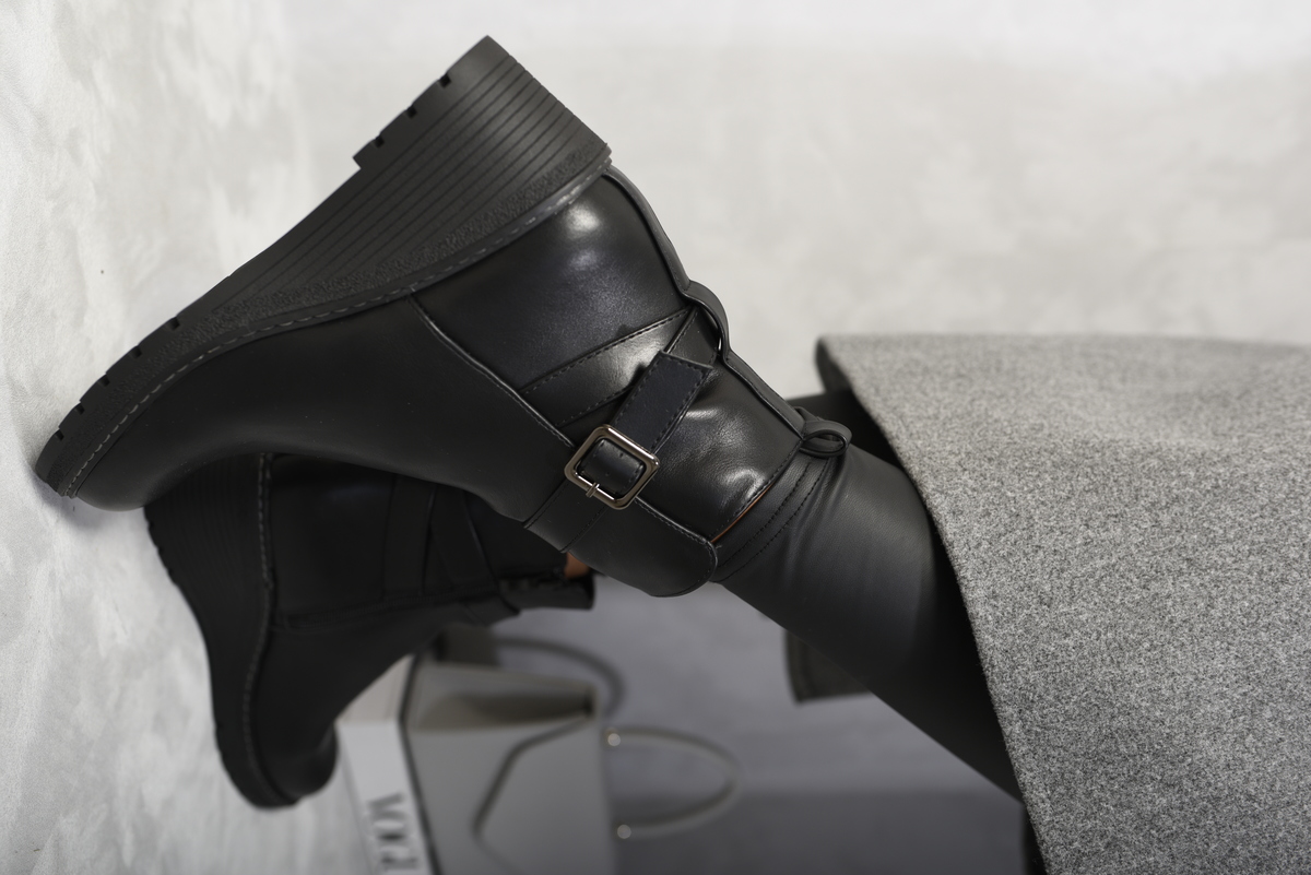 Black Isabel Side Zip Low Wedge Chelsea Ankle Boots ikrush