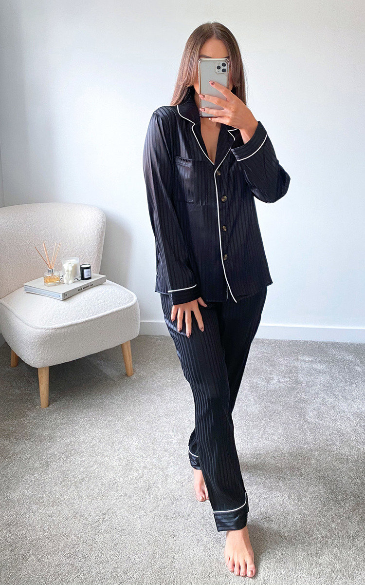 Isabella Pyjama Co-ord Thumbnail Isabella Pyjama Co-ord Thumbnail