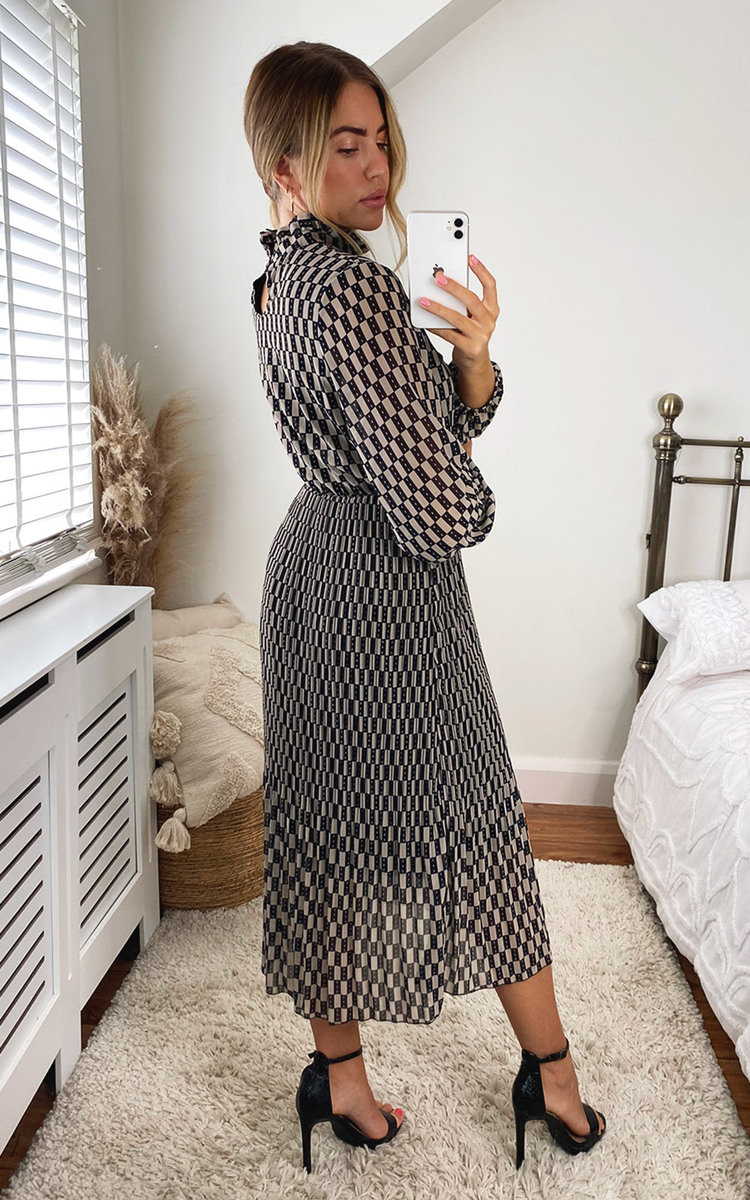 Izzie High Neck Printed Midi Dress Thumbnail Izzie High Neck Printed Midi Dress Thumbnail