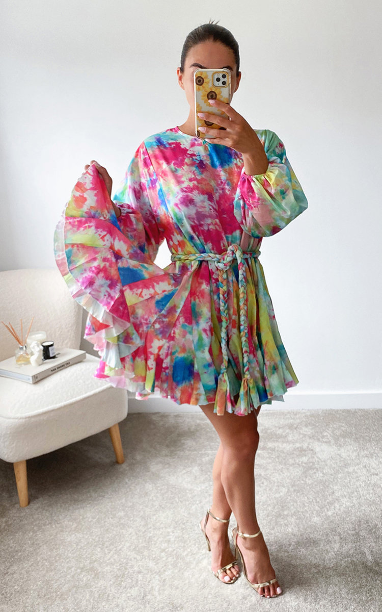 Izzie Tie Waist Ruffle Design Dress Thumbnail Izzie Tie Waist Ruffle Design Dress Thumbnail