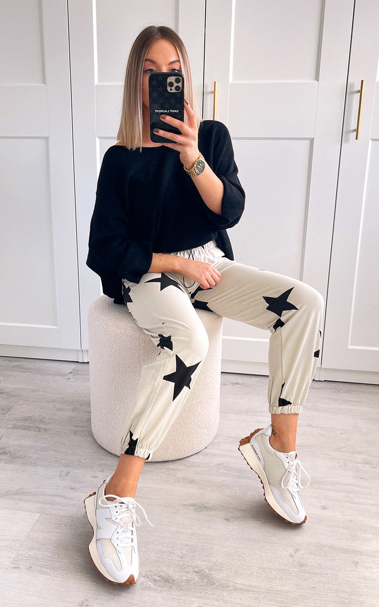 Jane Drawstring Cuffed Joggers with Star Print Thumbnail Jane Drawstring Cuffed Joggers with Star Print Thumbnail