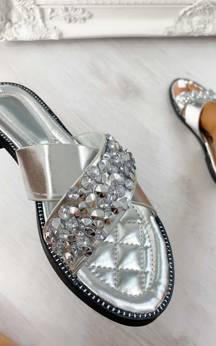 Jen Crossover Embellished Sandals in Silver | ikrush