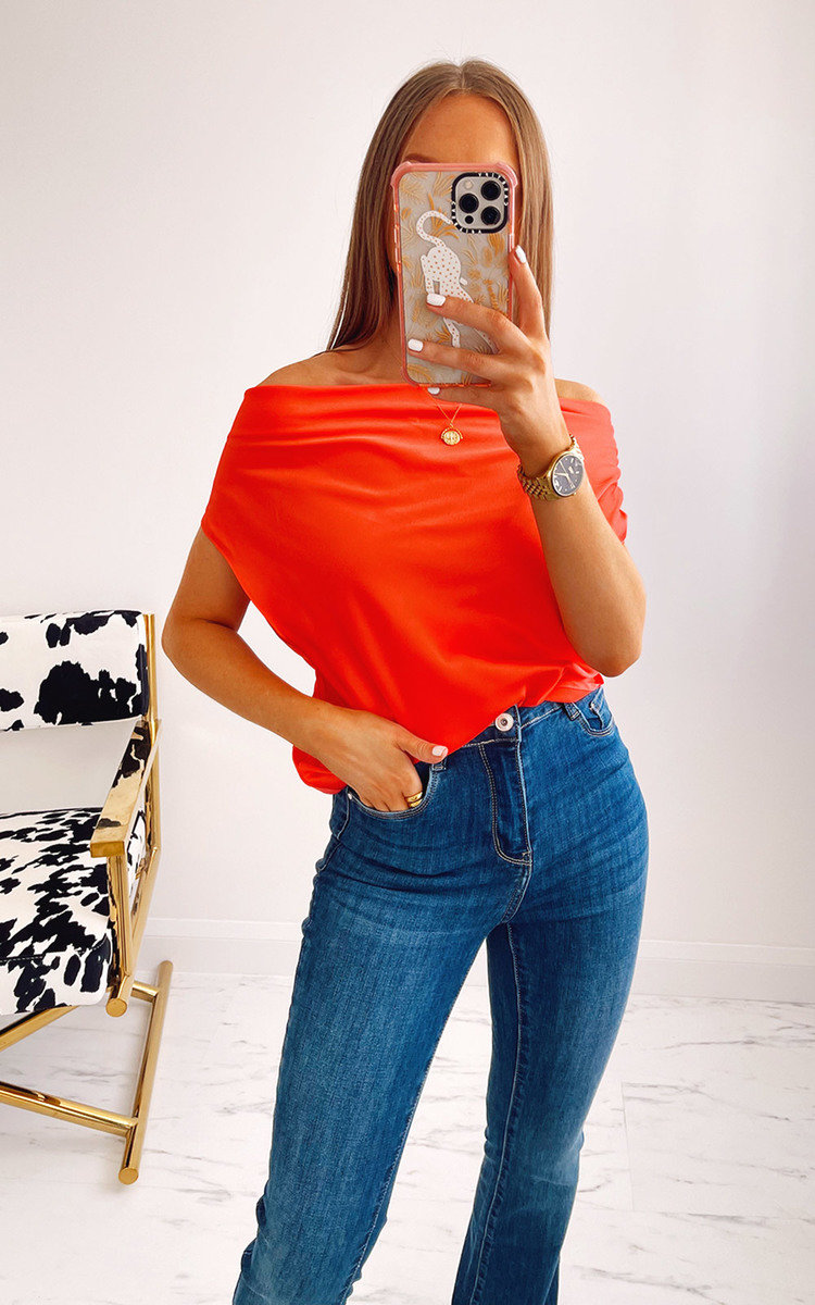 Jera Scoop Neck Sleeveless Top Jera Scoop Neck Sleeveless Top