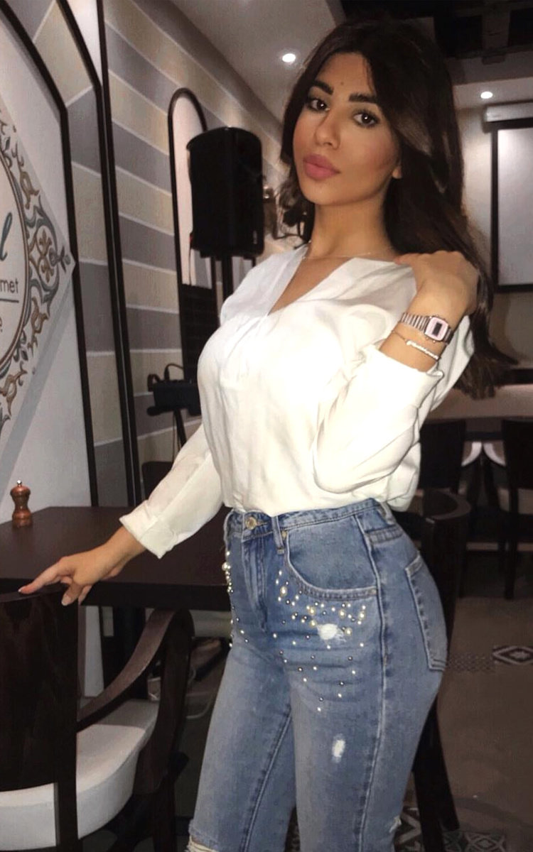 Jesse Embellished Distressed Jeans Thumbnail Jesse Embellished Distressed Jeans Thumbnail