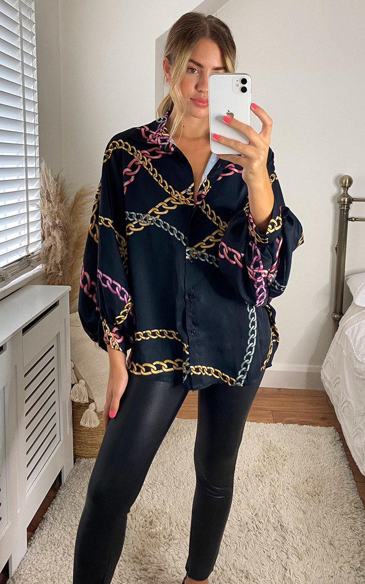 Joelle Oversized Shirt with Chain Print Detail Joelle Oversized Shirt with Chain Print Detail