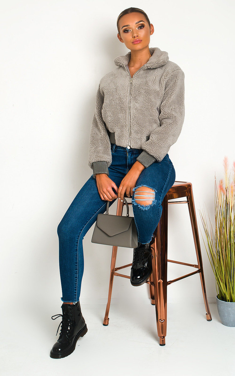 Keren Teddy Bear Cropped Jacket Thumbnail Keren Teddy Bear Cropped Jacket Thumbnail