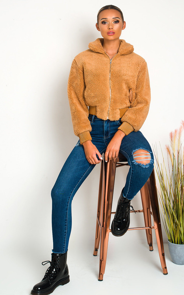 Keren Teddy Bear Cropped Jacket Thumbnail Keren Teddy Bear Cropped Jacket Thumbnail