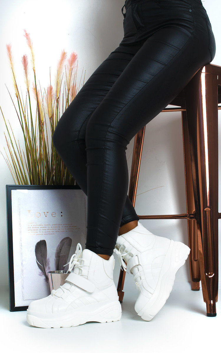 Kirstee Padded Velcro Platform Boots Thumbnail Kirstee Padded Velcro Platform Boots Thumbnail