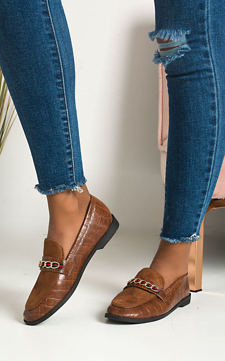 Larsa Faux Leather Brogue Flats Thumbnail Larsa Faux Leather Brogue Flats Thumbnail