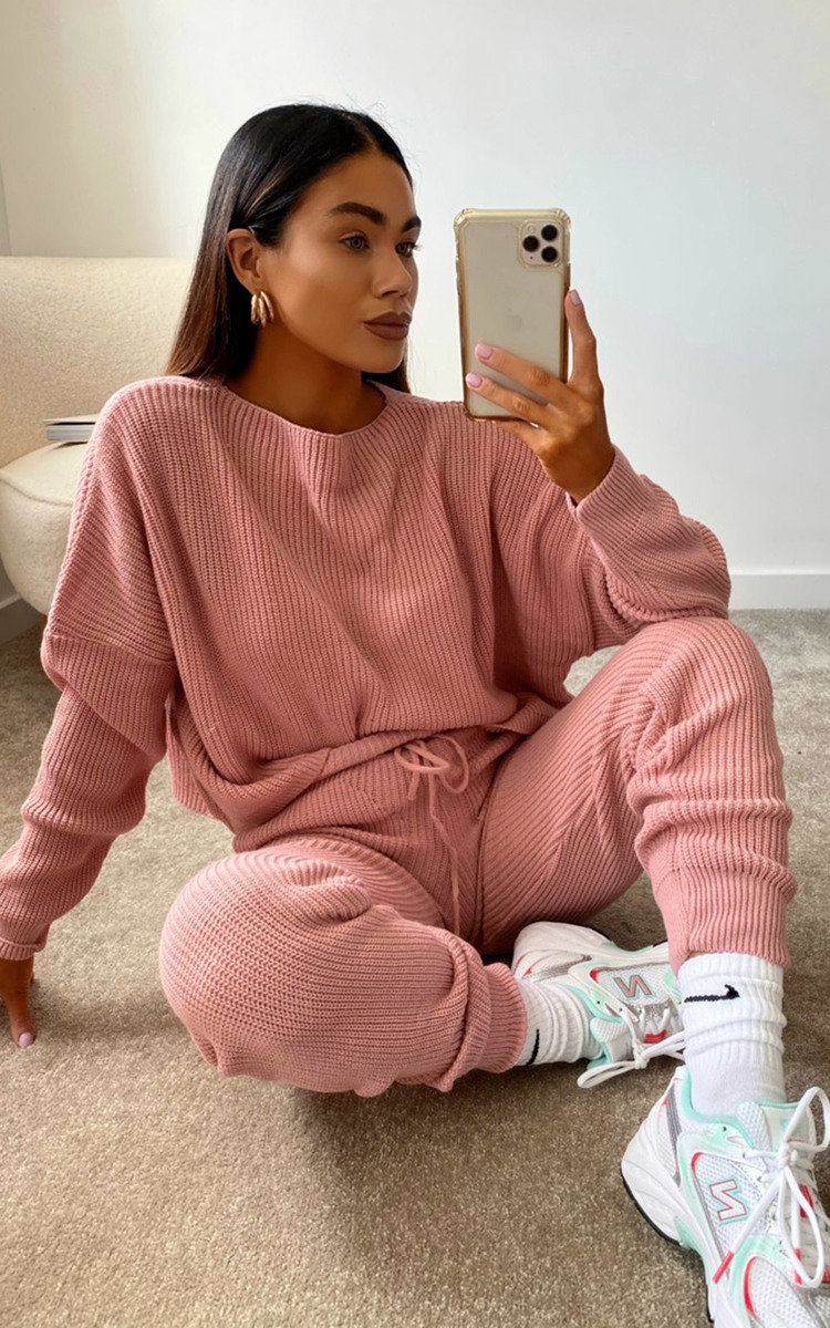 Lauren Knitted Ribbed Co-ord Thumbnail Lauren Knitted Ribbed Co-ord Thumbnail