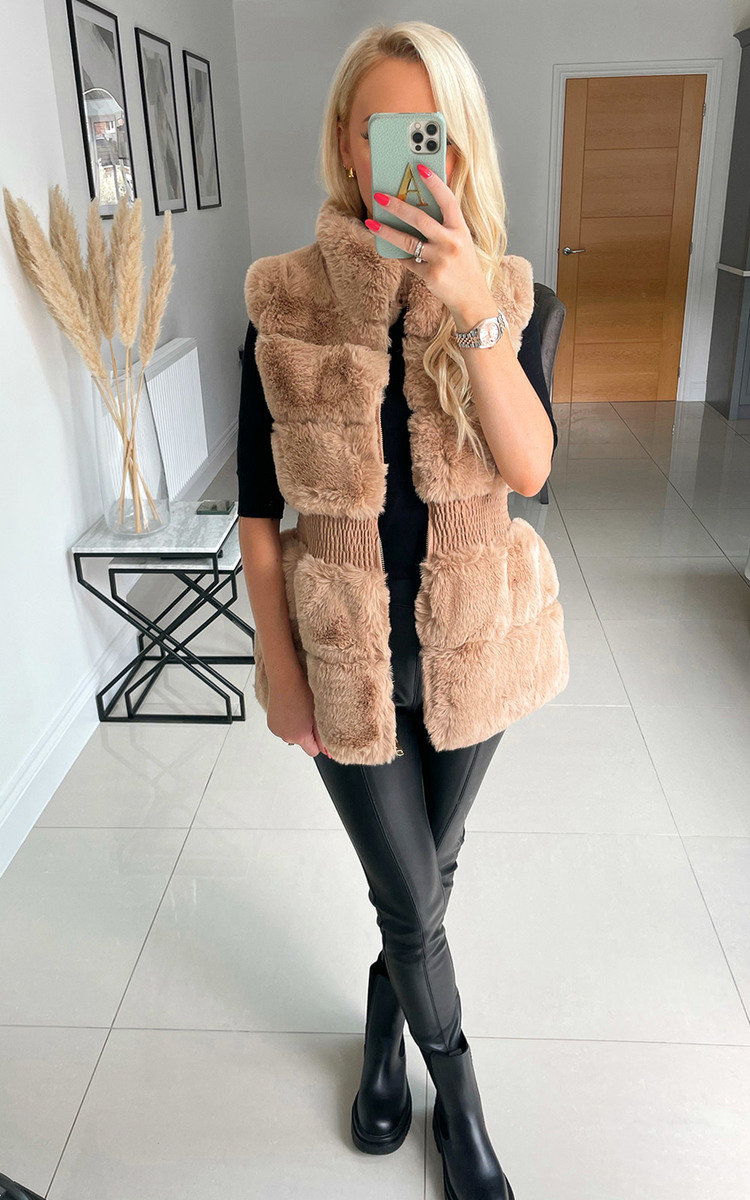 Maya Faux Fur Zip Up Gilet Thumbnail