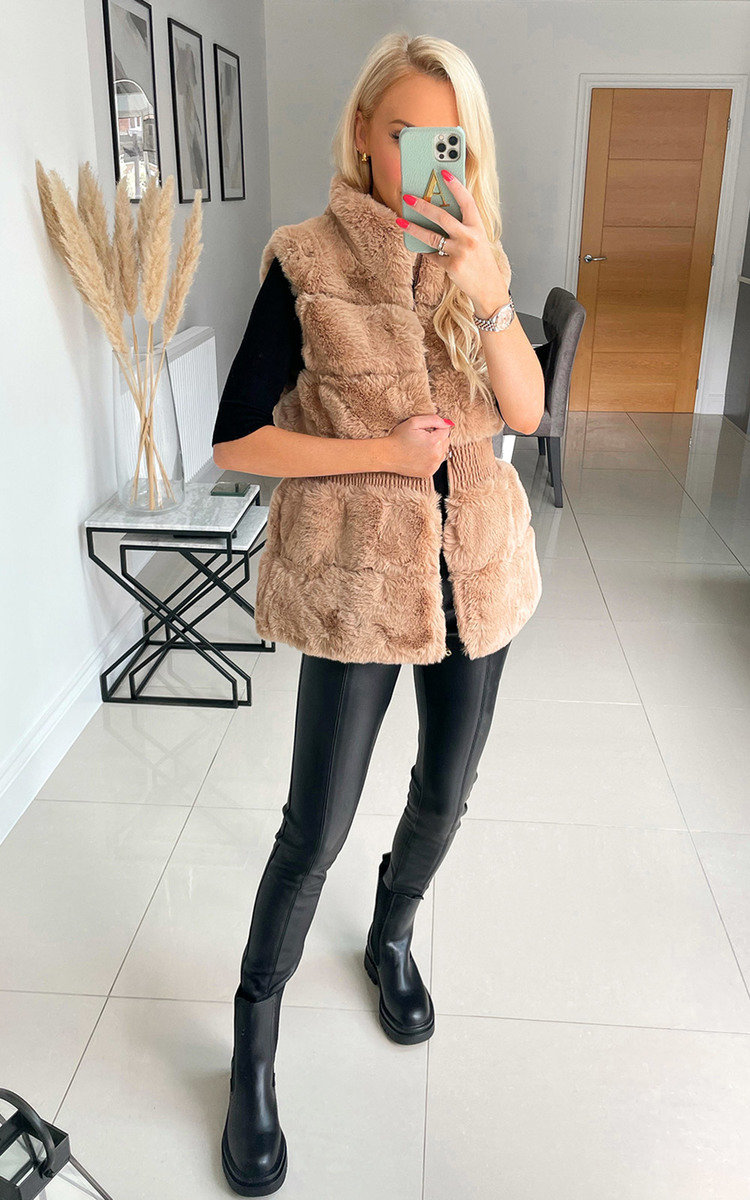 Maya Faux Fur Zip Up Gilet Thumbnail Maya Faux Fur Zip Up Gilet Thumbnail