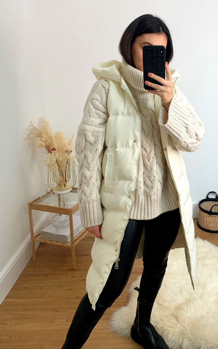 Mia Sleeveless Puffer Jacket