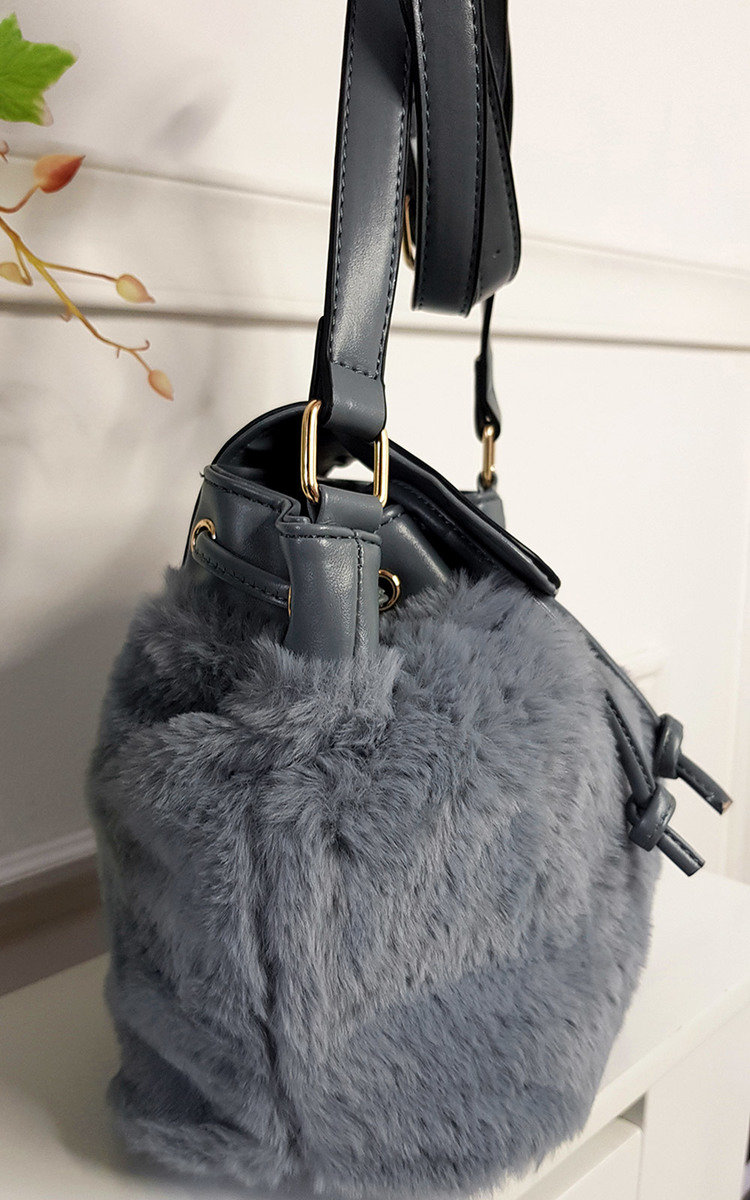 Michelle Faux Fur Shoulder Bag Thumbnail