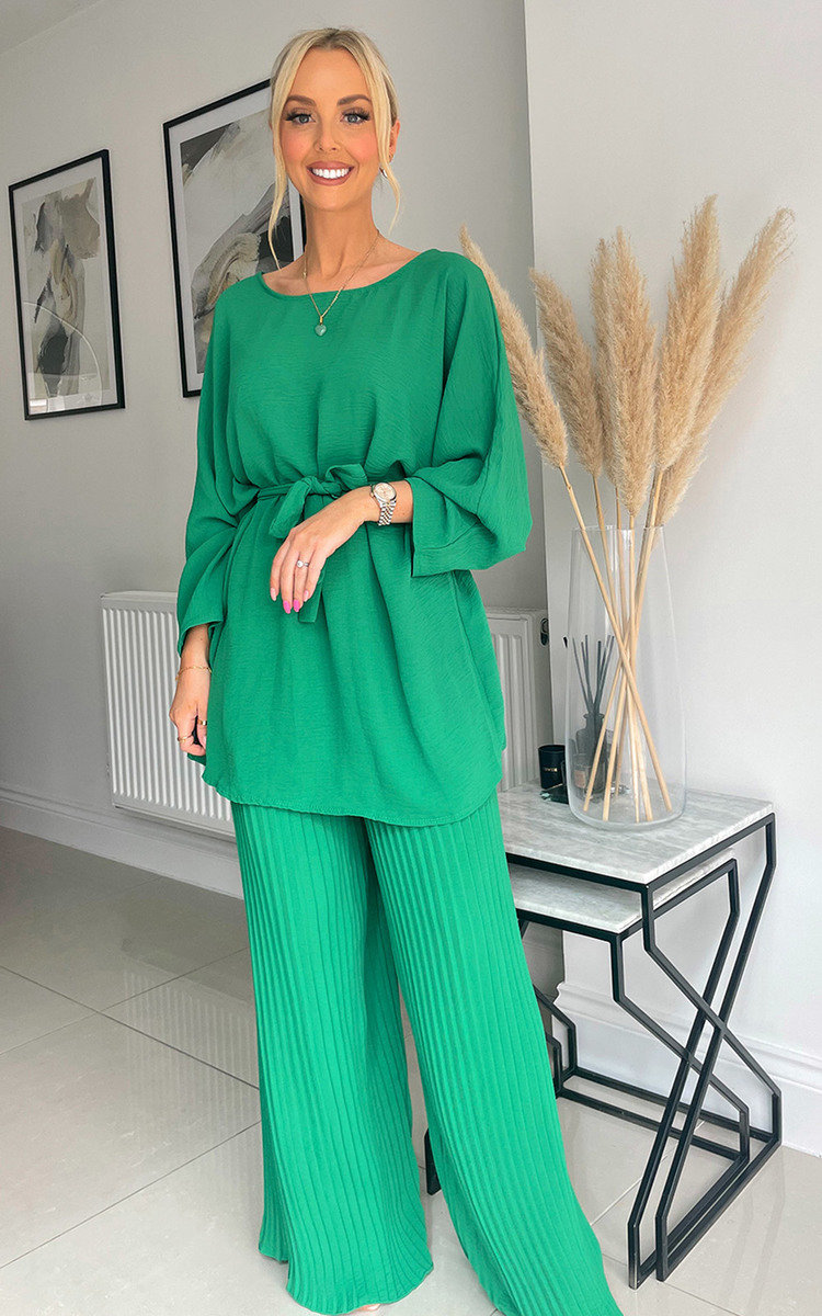 Savannah Belted Top & Pleated Wide Leg Co-ord Thumbnail Savannah Belted Top & Pleated Wide Leg Co-ord Thumbnail