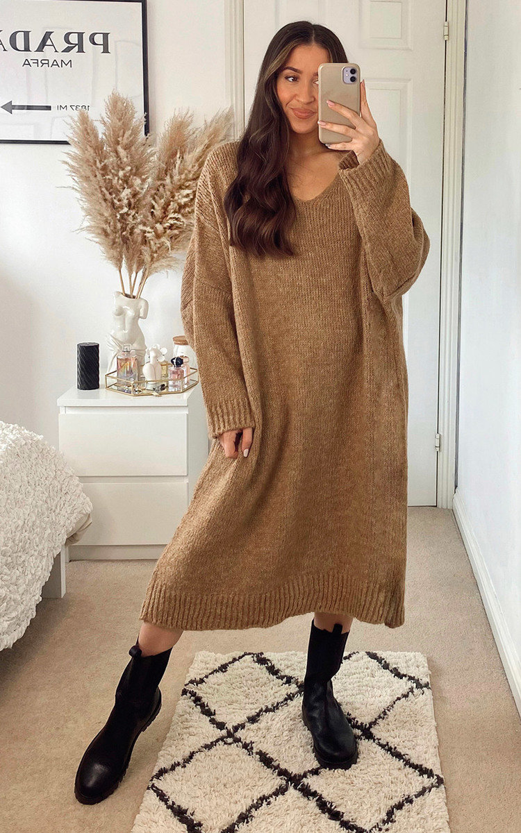Monica Longline Knitted Maxi Dress Thumbnail Monica Longline Knitted Maxi Dress Thumbnail