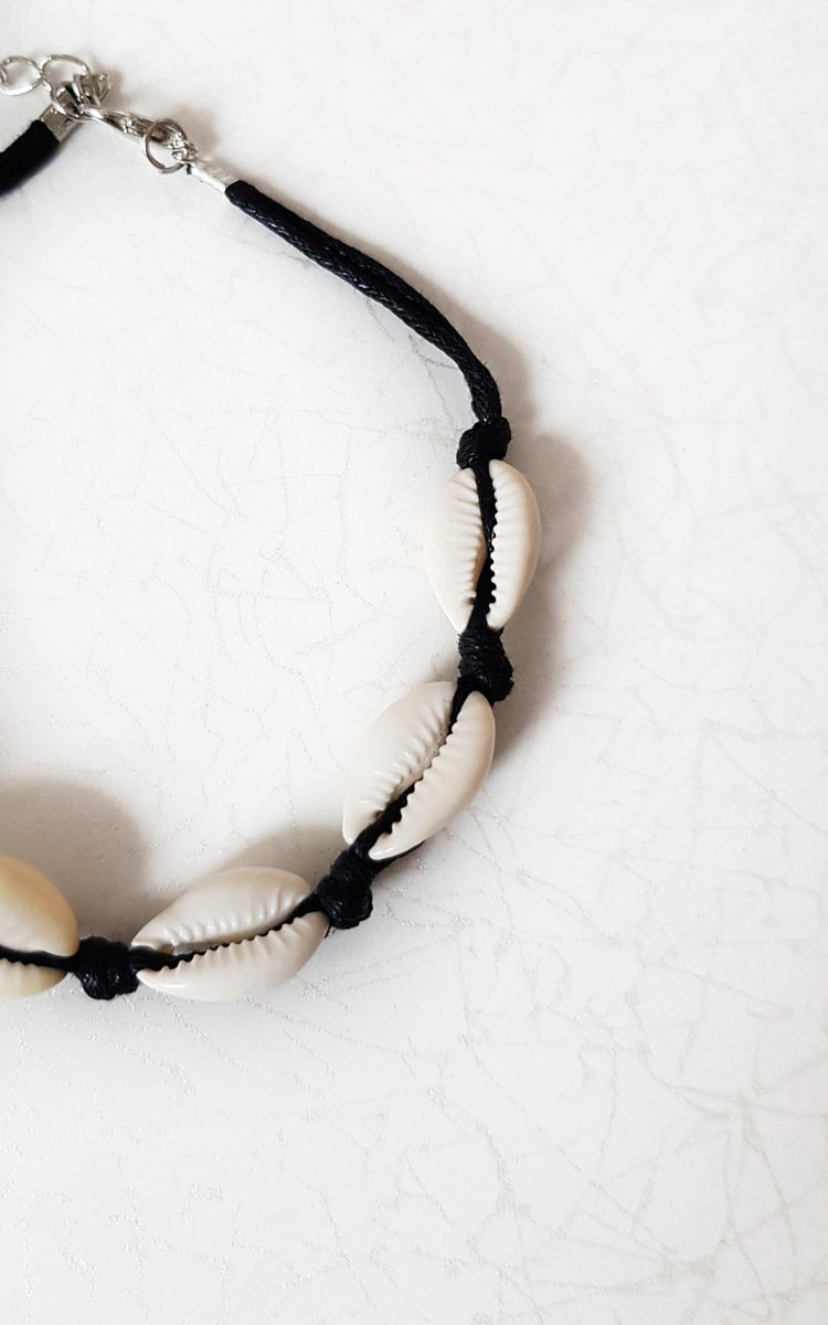 Monikh Shell Anklet Thumbnail Monikh Shell Anklet Thumbnail