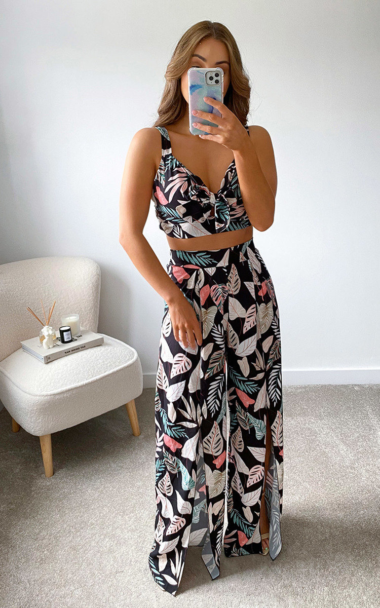 Nene Split Leg Trouser and Tie Knot Top Co-Ord Thumbnail Nene Split Leg Trouser and Tie Knot Top Co-Ord Thumbnail
