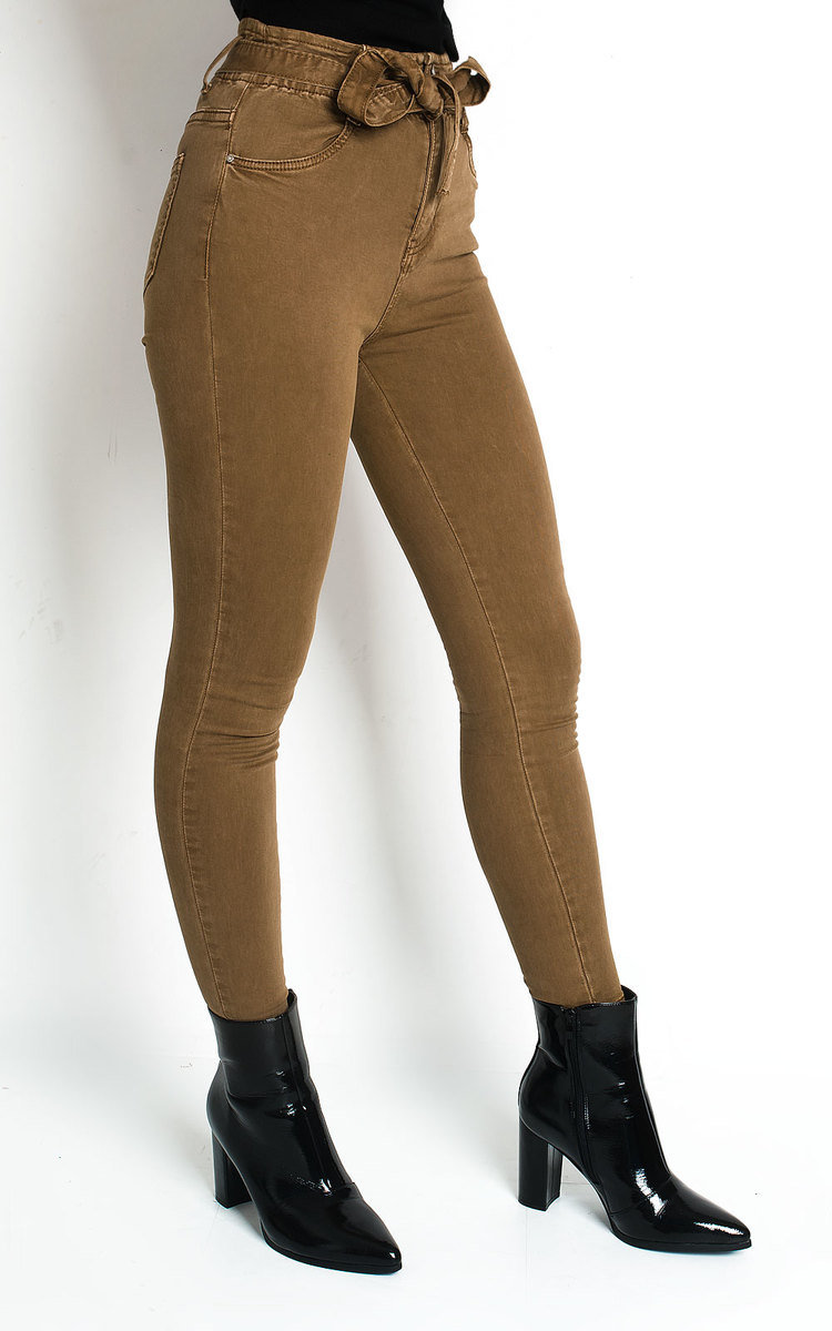 Nicki Tie Waist Denim Jeans Thumbnail Nicki Tie Waist Denim Jeans Thumbnail