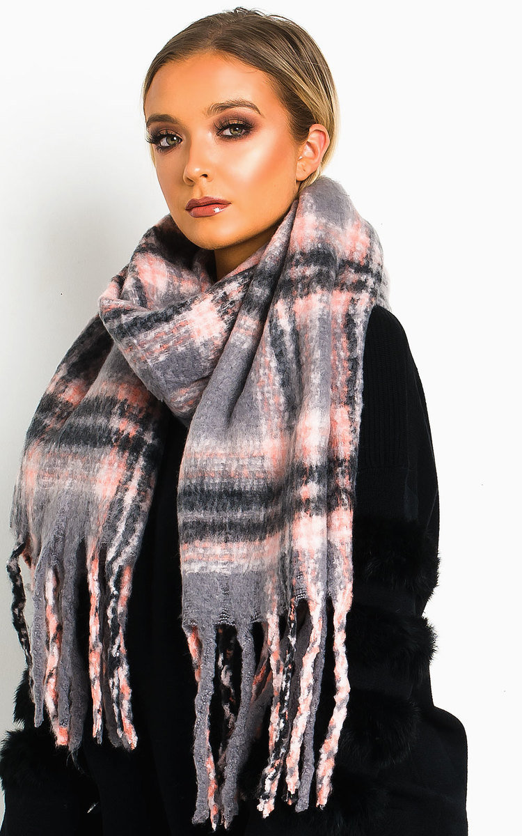 Nicole Fluffy Checked Print Scarf Nicole Fluffy Checked Print Scarf