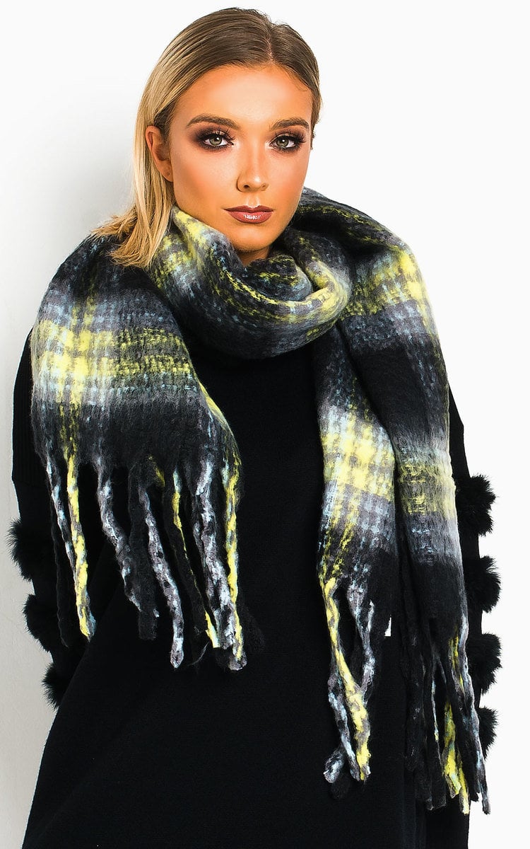 Nicole Fluffy Checked Print Scarf Nicole Fluffy Checked Print Scarf