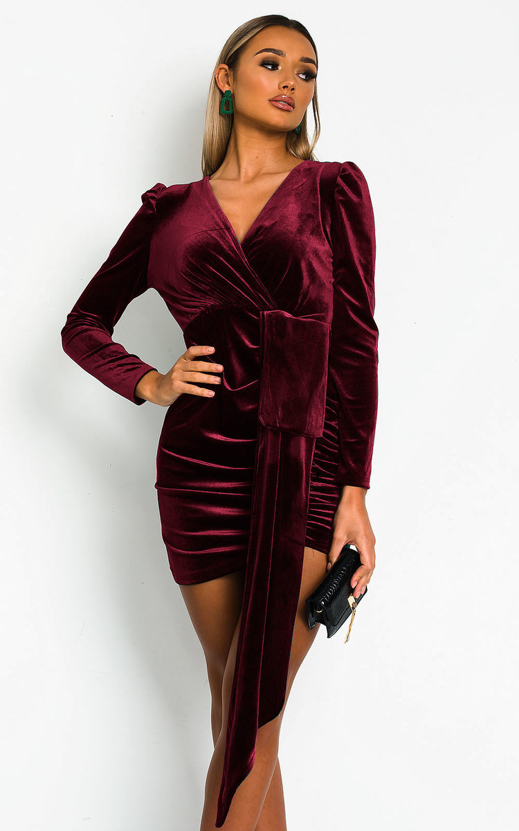 Noelle Velvet Mini Dress in Wine | ikrush