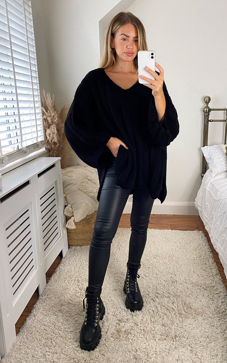 Petra Oversized Cable Knit Jumper Petra Oversized Cable Knit Jumper