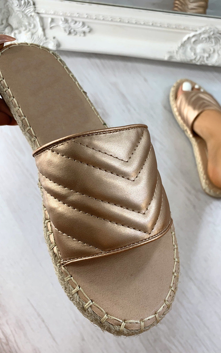 Piper Quilted Slip On Sandals in Champagne ikrush