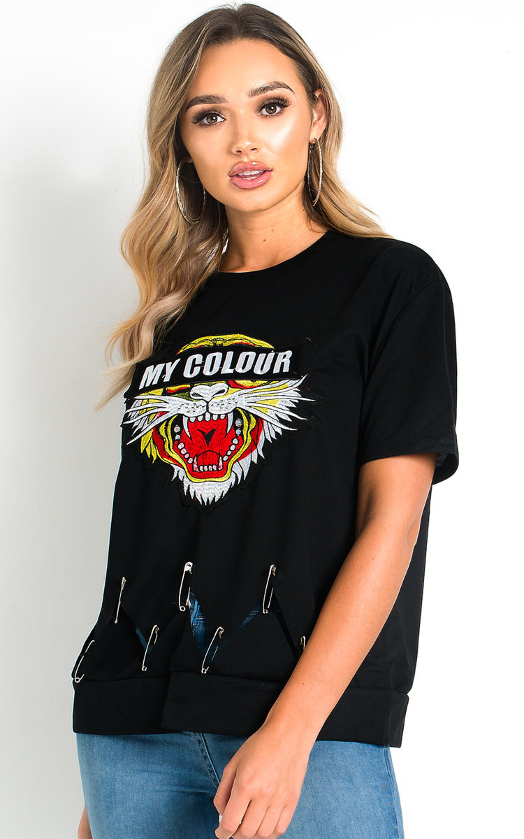 Pippa Oversized Slogan Pin Top Pippa Oversized Slogan Pin Top