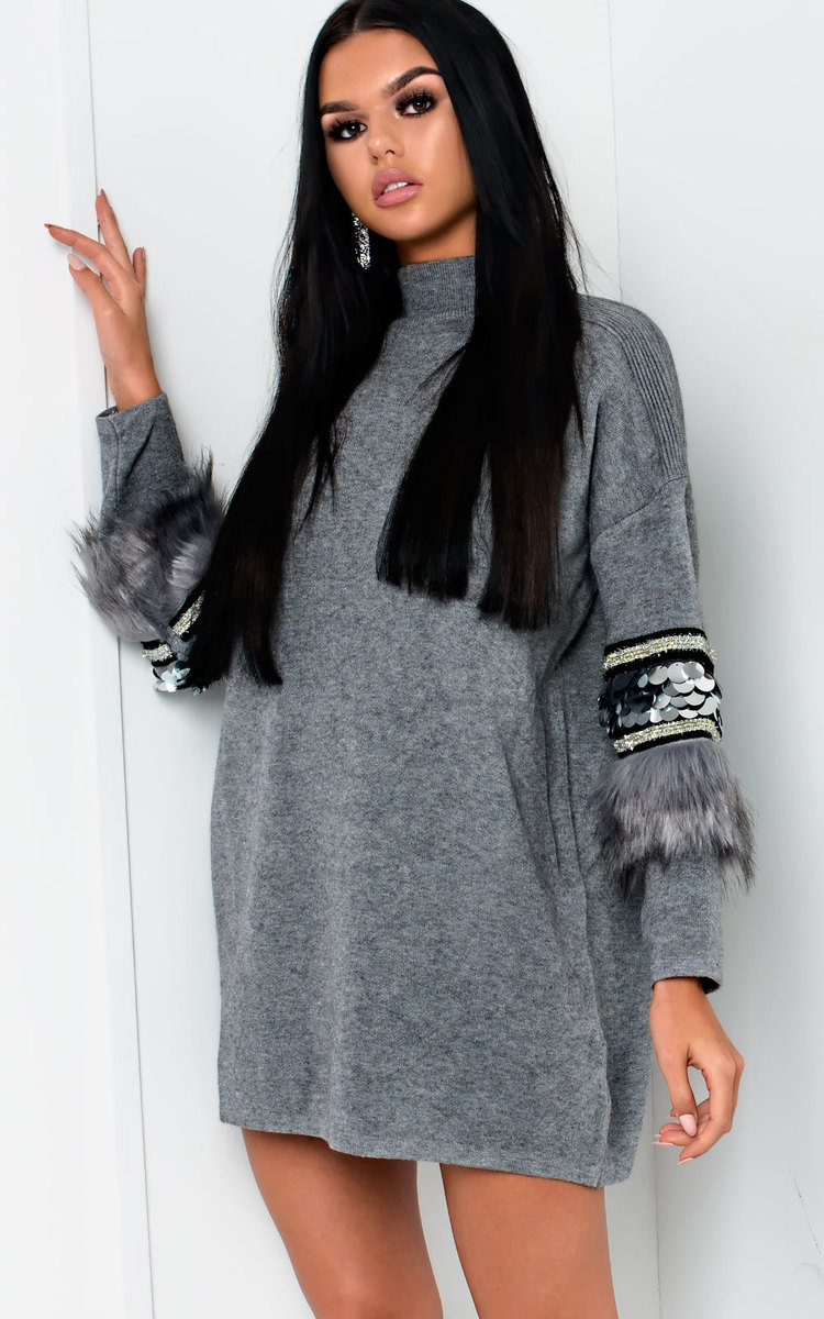 Poppie Faux Fur Embellished Oversized Jumper Thumbnail Poppie Faux Fur Embellished Oversized Jumper Thumbnail