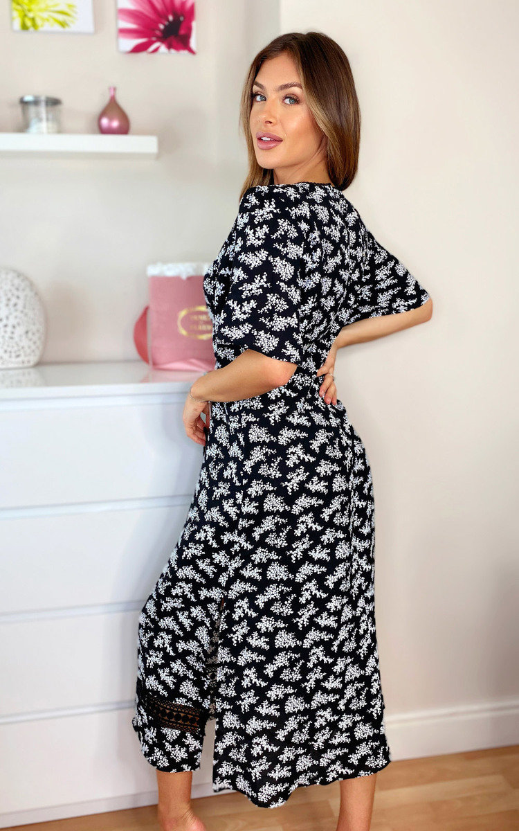 Poppie Printed Midi Dress Thumbnail