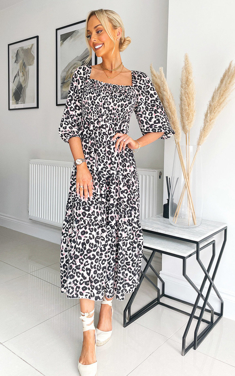 Willow Puff Sleeve Tiered Midi Dress Thumbnail Willow Puff Sleeve Tiered Midi Dress Thumbnail