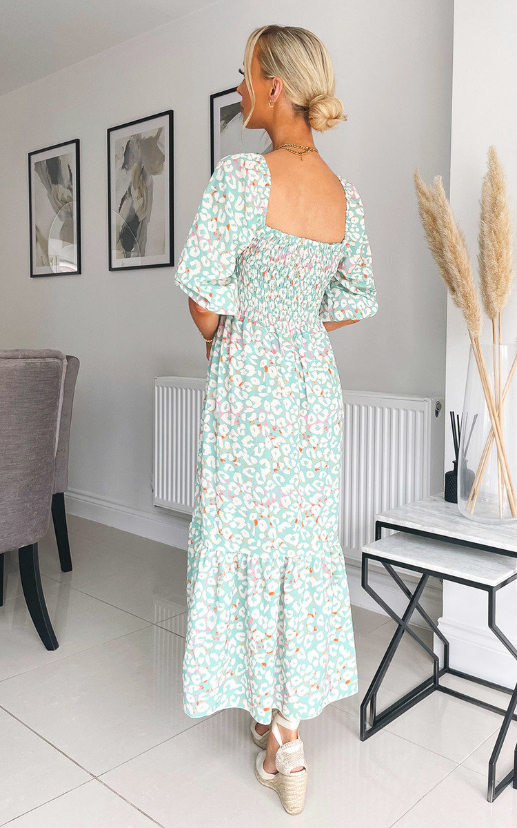 Willow Puff Sleeve Tiered Midi Dress Thumbnail Willow Puff Sleeve Tiered Midi Dress Thumbnail