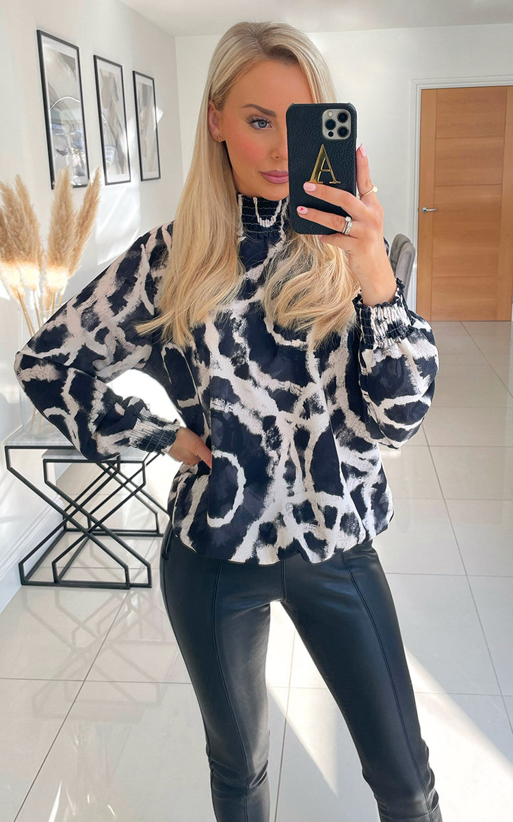 Rayn High Neck Printed Blouse Thumbnail Rayn High Neck Printed Blouse Thumbnail